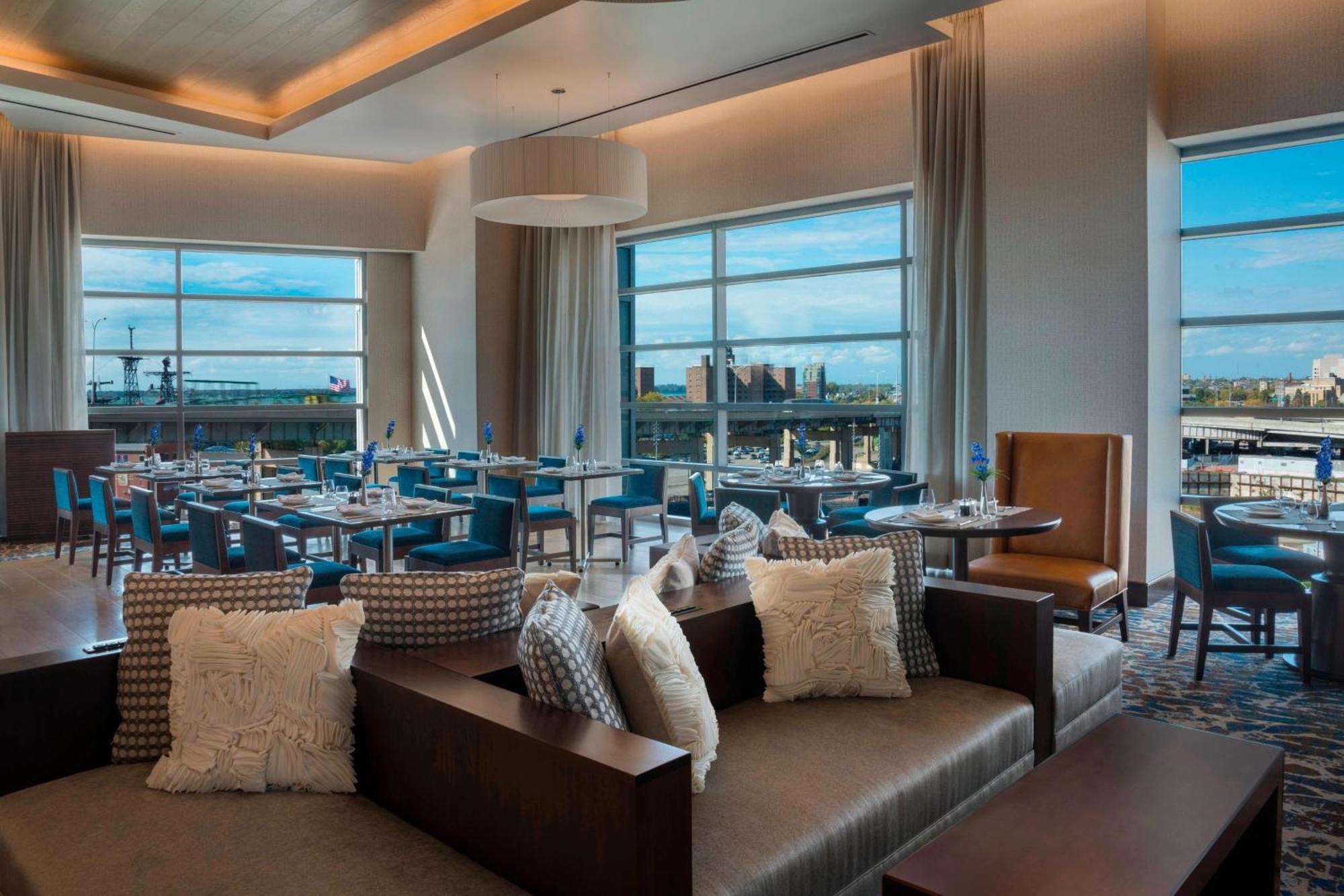 Marriott At Lecom Harborcenter Buffalo