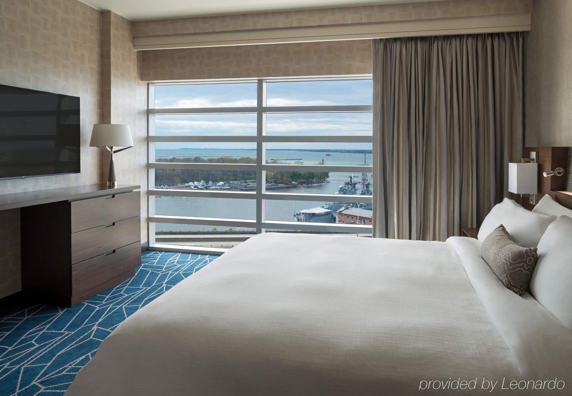 Marriott At Lecom Harborcenter